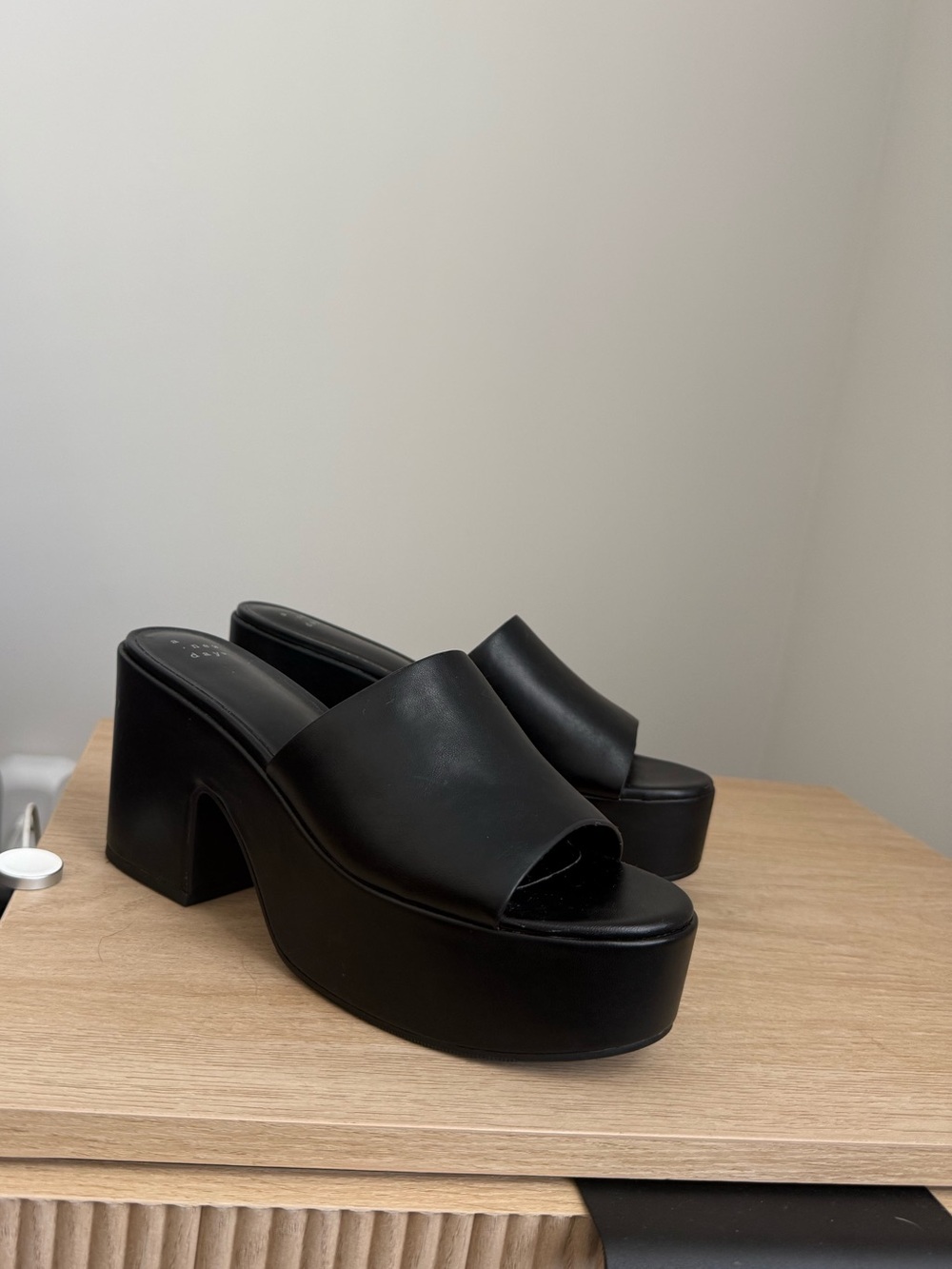 Black Platform Slide Heels - Women's Fashion